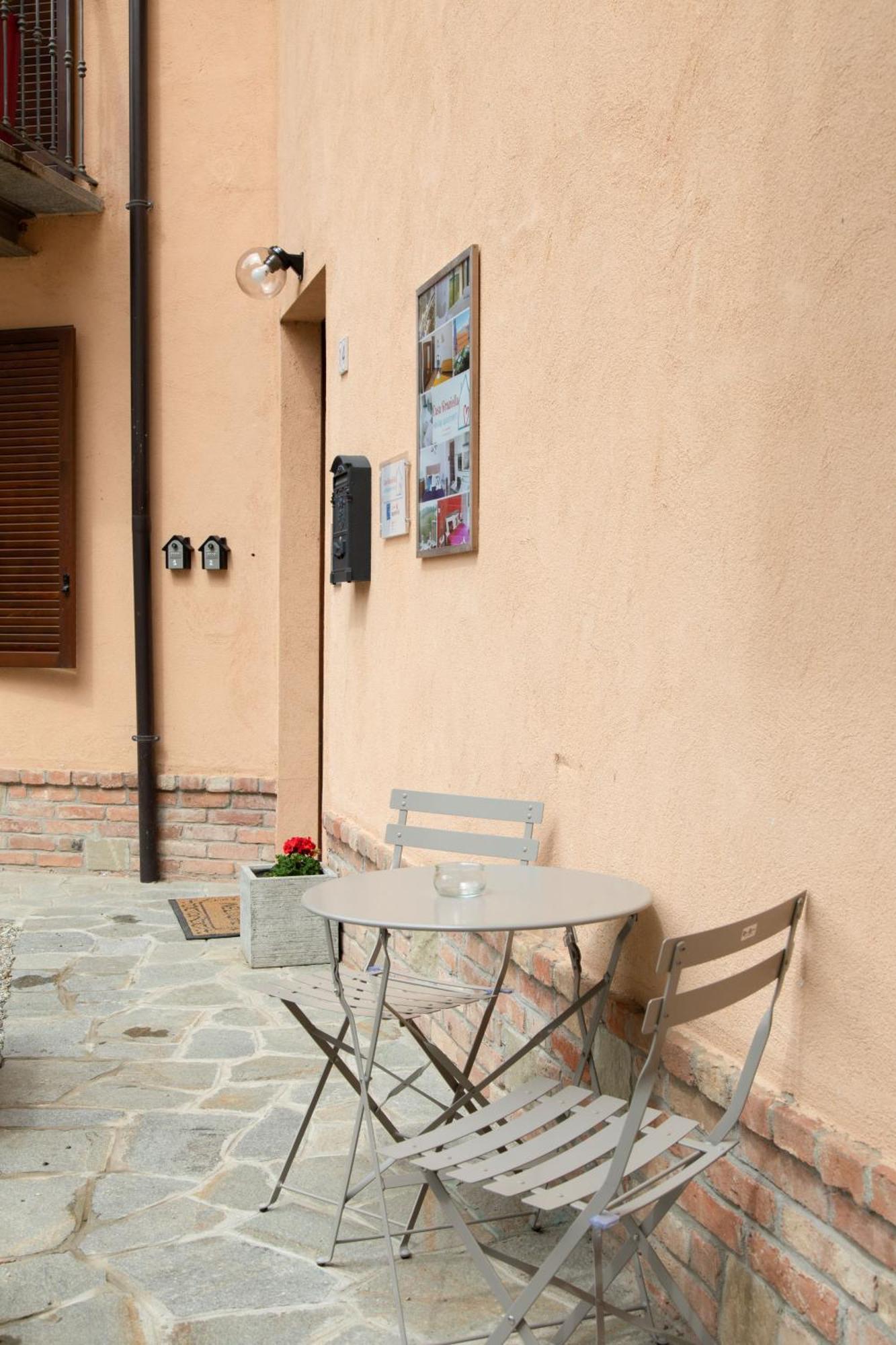 Casa Graziella - La Casetta Portacomaro Exterior foto